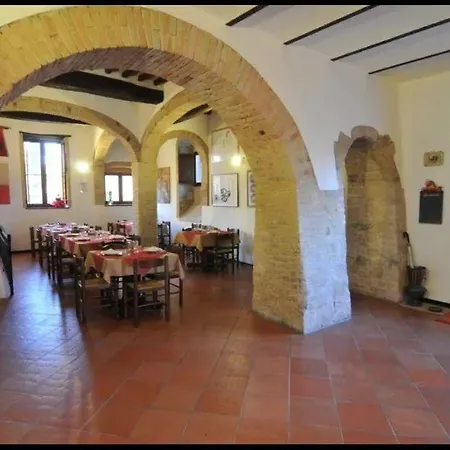 Country house Agriturismo La Ginestrella *